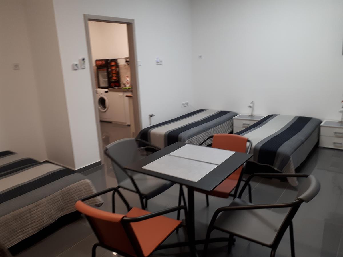 Kertvarosi Apartman II 티자우이바로스 외부 사진
